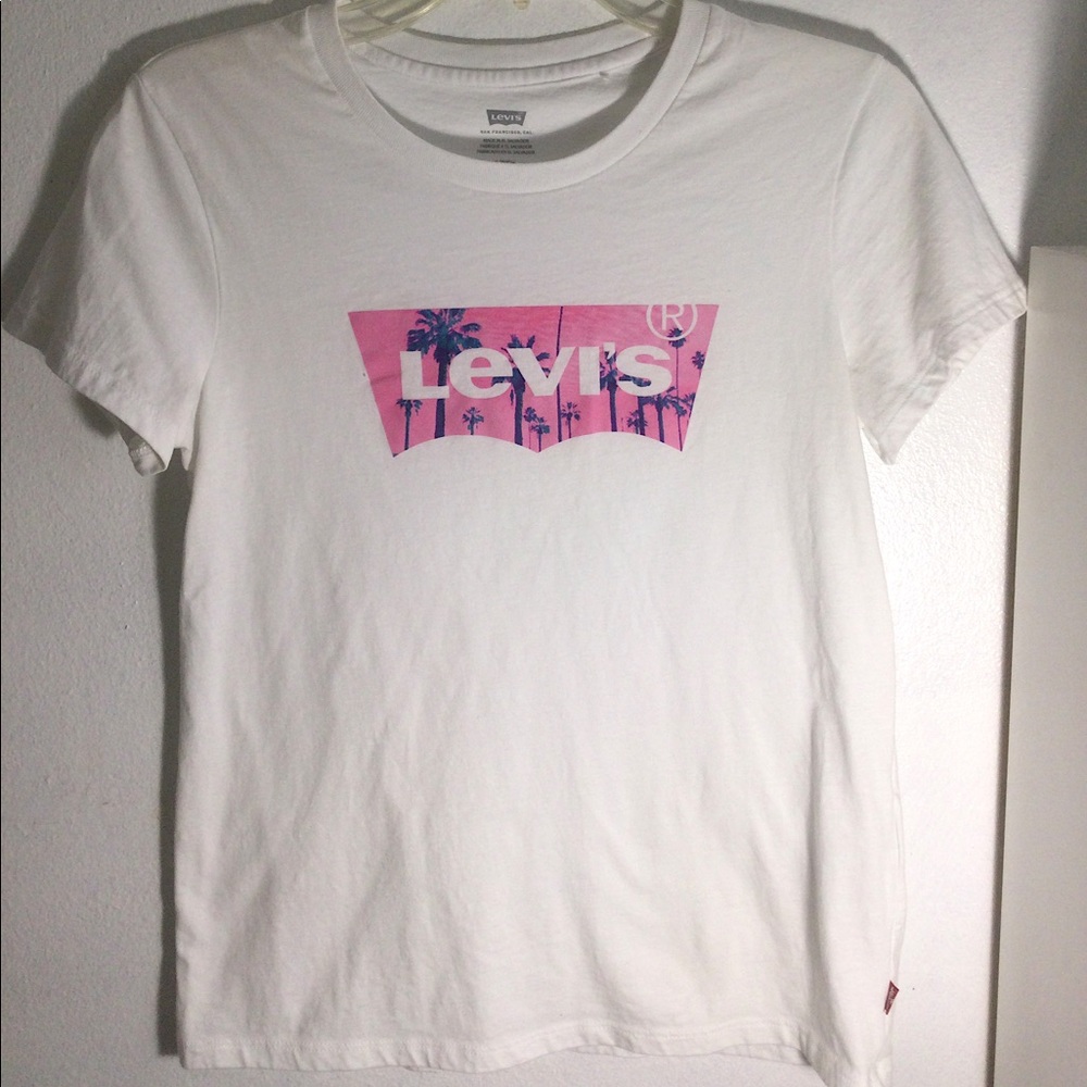 Levi’s palm tree logo graphic white shirt